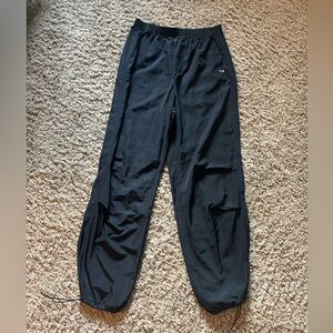 NWOT DSG Parachute Style Pants. Women’s Large.